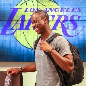 阿尔瓦雷斯 阿尔瓦雷斯